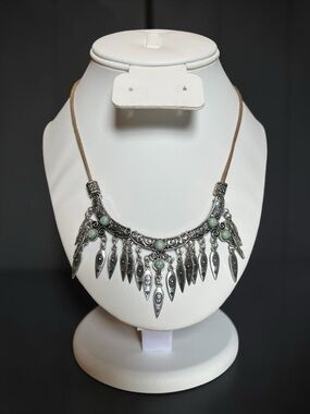 🍭5 for $20🍭 Etc! Boho Silver Tone Faux Turquoise Necklace CC